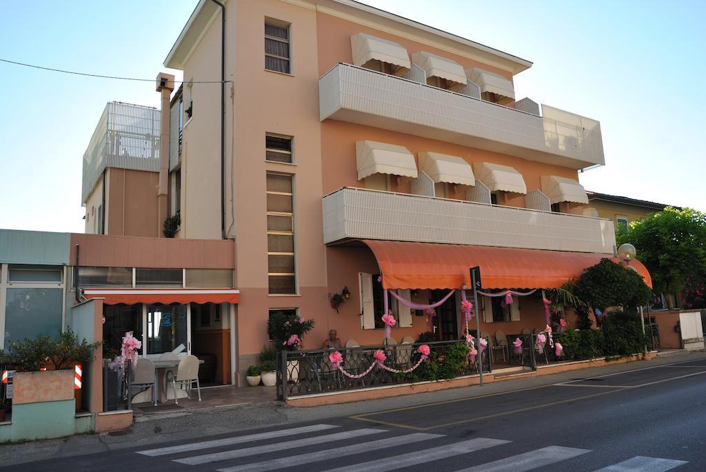Hotel Vistamare Viserba Rimini Eksteriør billede
