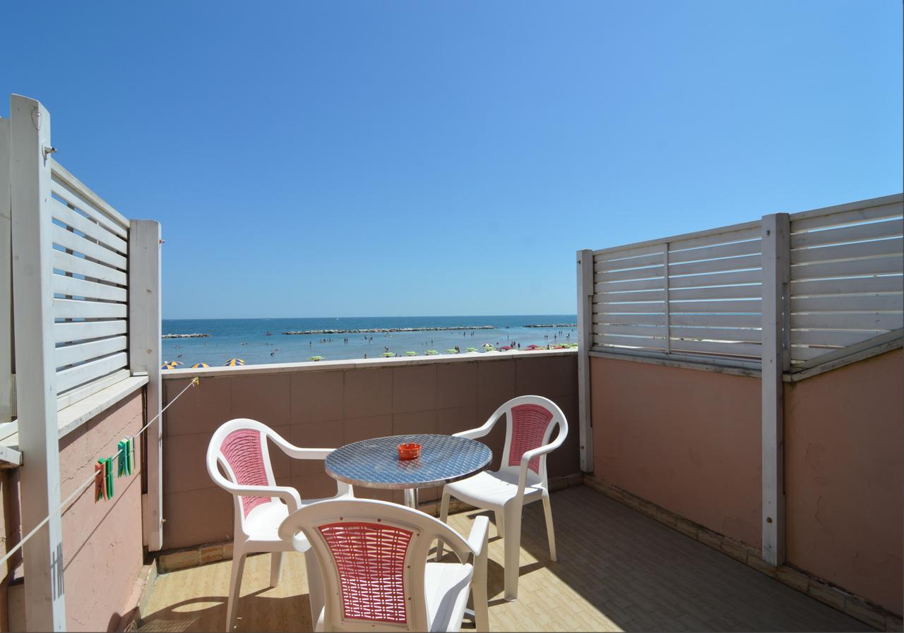 Hotel Vistamare Viserba Rimini Eksteriør billede